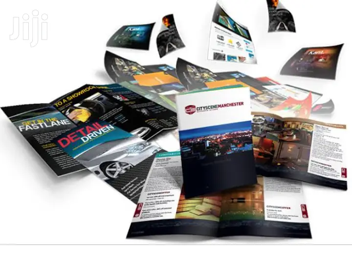 Colored Bronchures Printing