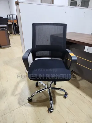 Office Chair – Black Mesh Swivel Chair With Padded Seat