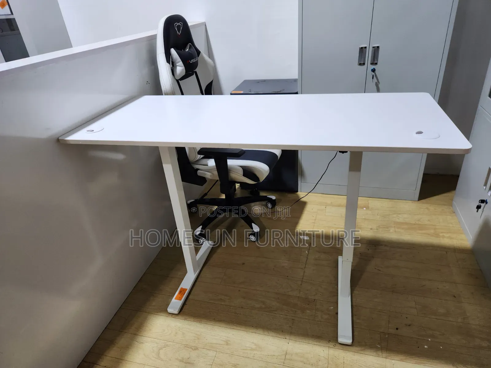 WOffice Desk – Modern White Computer Table With Metal Legs