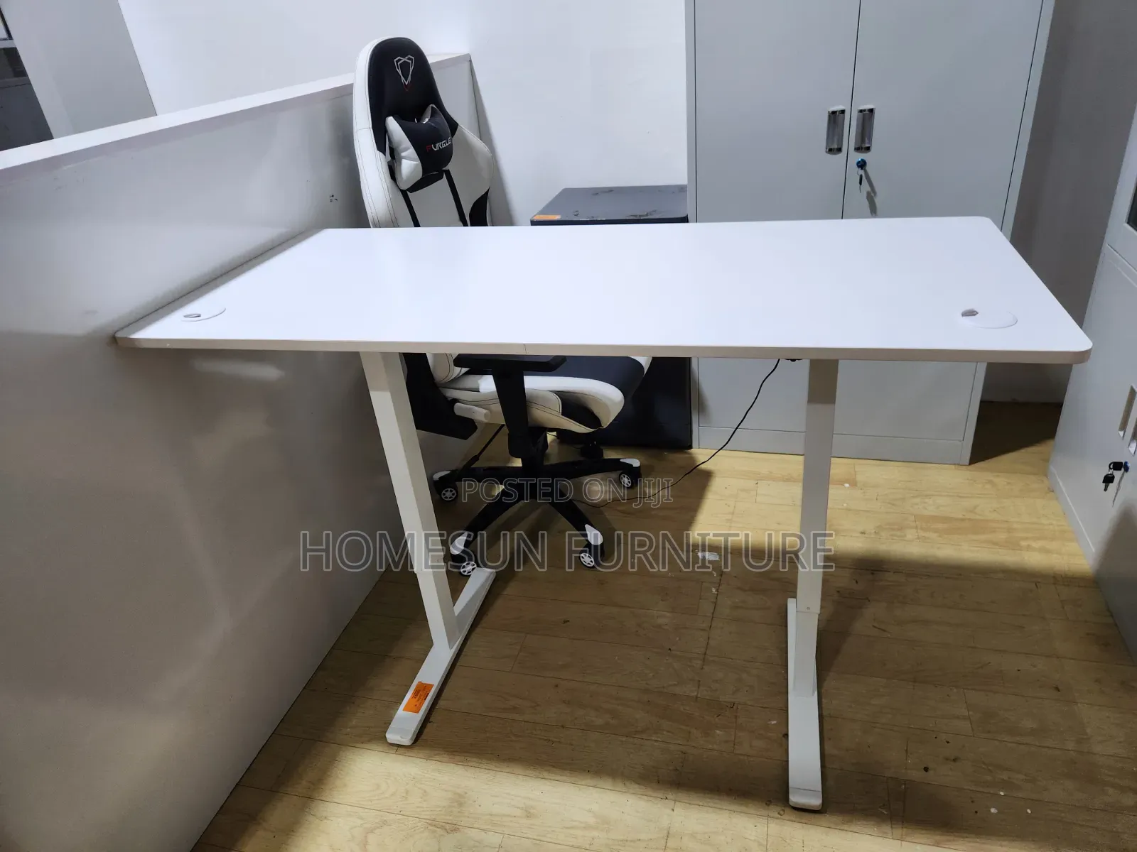 WOffice Desk – Modern White Computer Table With Metal Legs