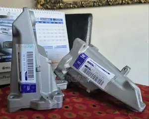 Engine Mounting. C Class, E300, C350e GLC 300/350 E Model