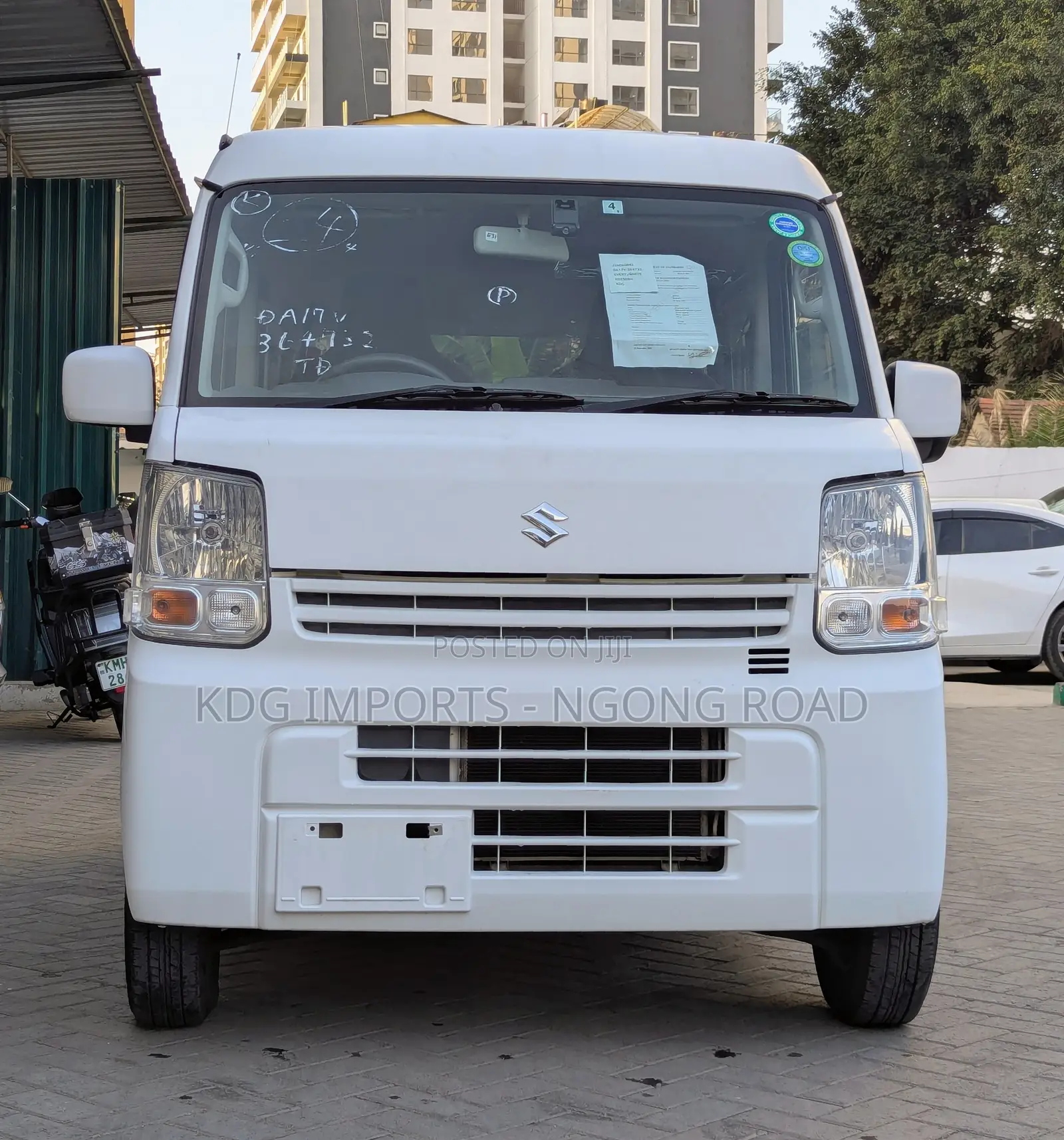 Suzuki EV 2019 White