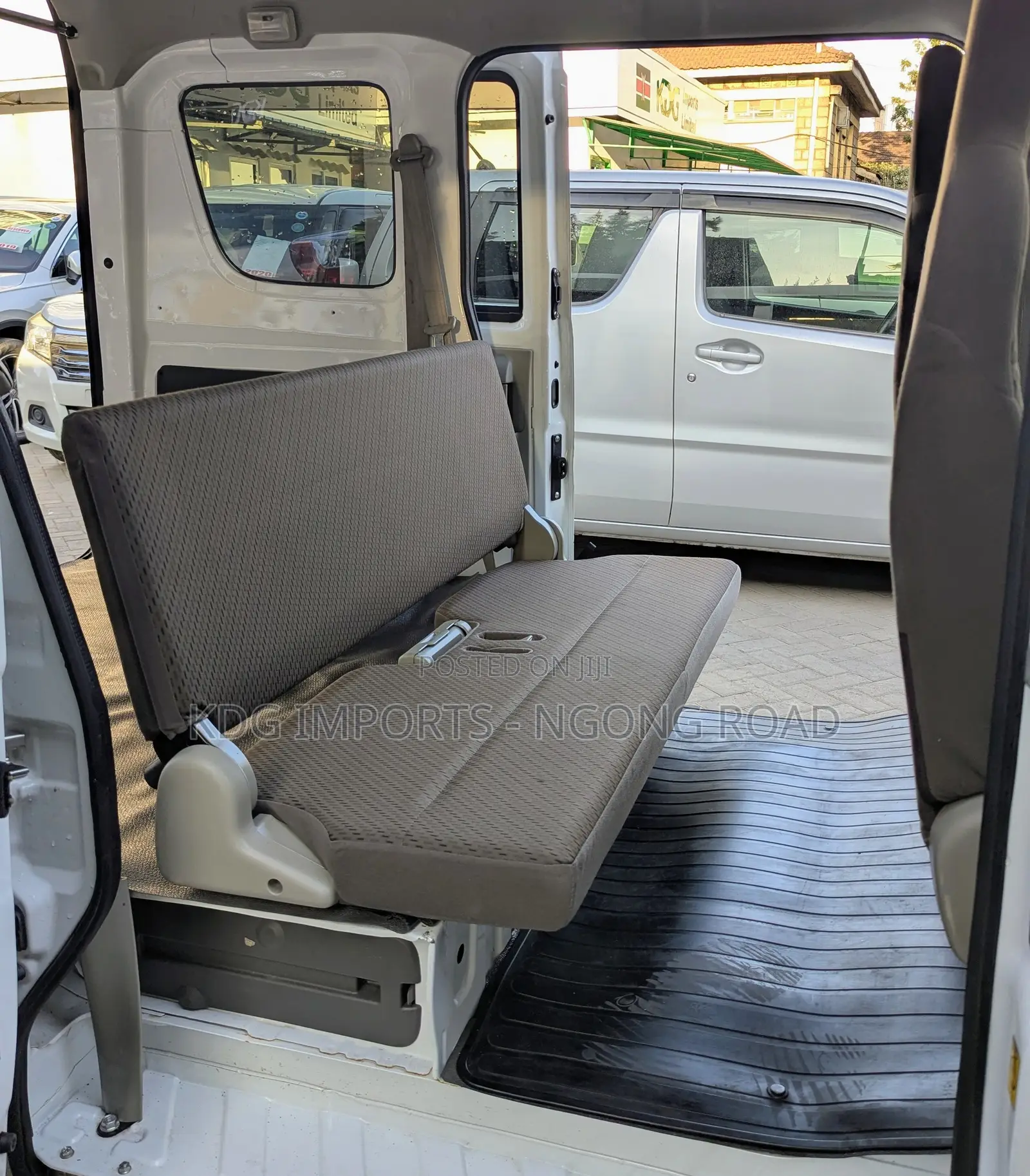 Suzuki EV 2019 White