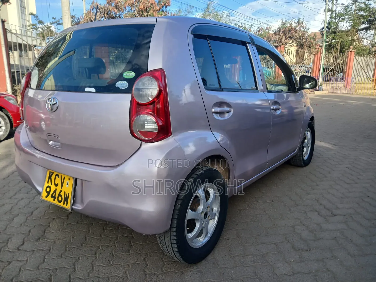 Toyota Passo 2012 Silver