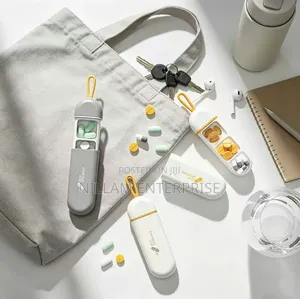 Portable Three-Grid Medicine Box