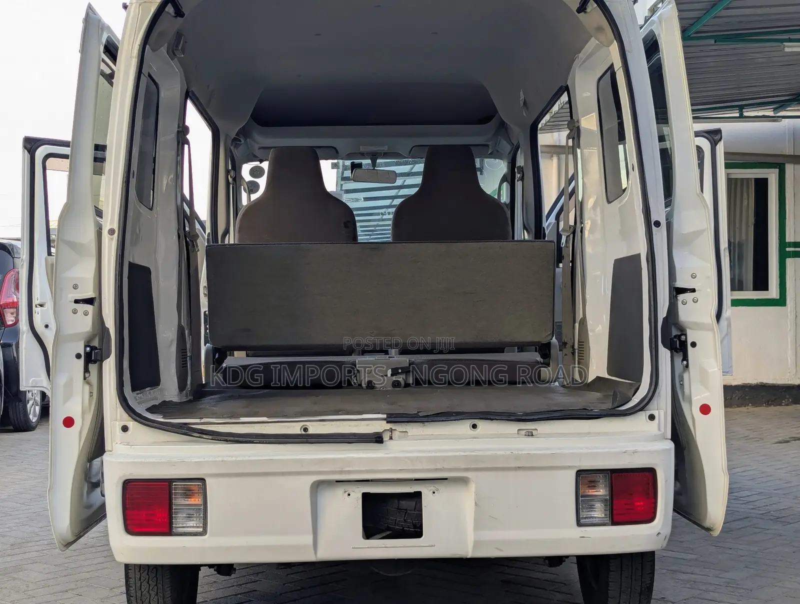 Suzuki EV 2019 White