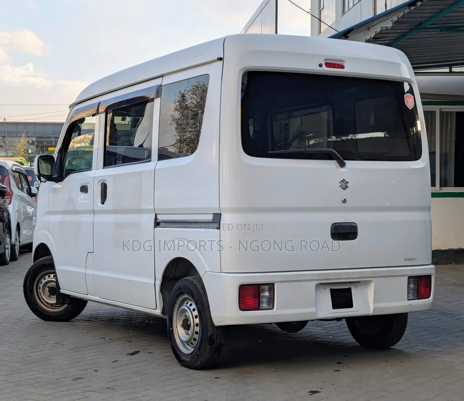 Suzuki EV 2019 White