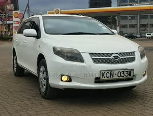 Toyota Corolla Fielder 1.5 Petrol FWD 2010 White