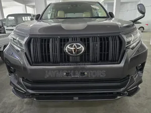 Toyota Land Cruiser Prado 2019 Gray