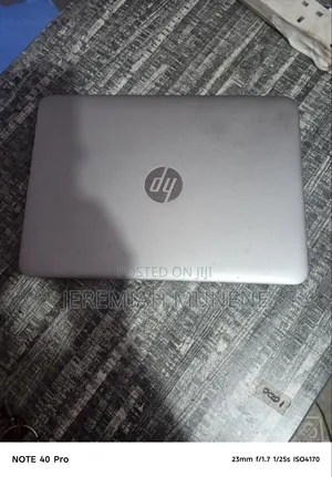Laptop HP EliteBook 820 G3 8GB Intel Core i5 SSD 256GB