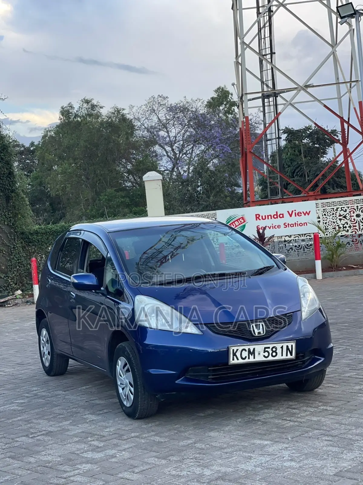 Honda Fit Automatic 2010 Blue