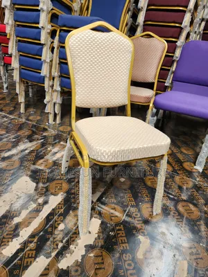 Banquet Chair – Cream Patterned Upholstered Gold Frame Event Chair