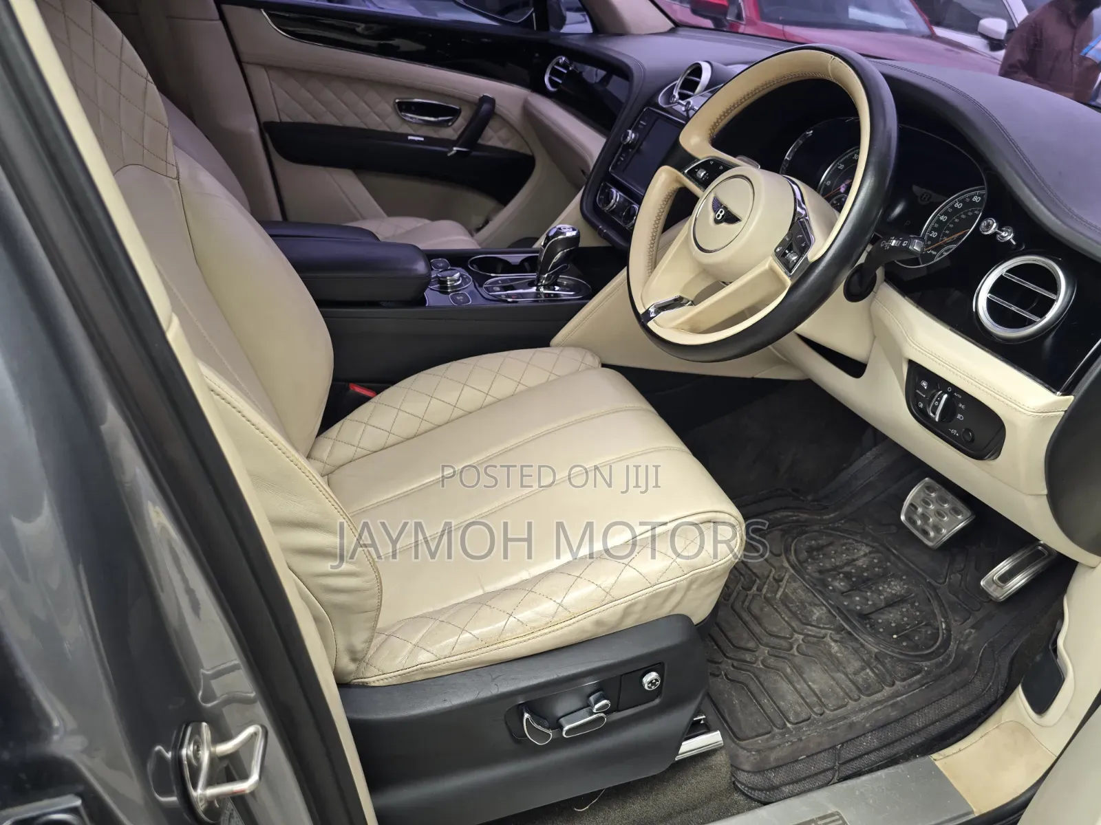 Bentley Bentayga 2017 Gray