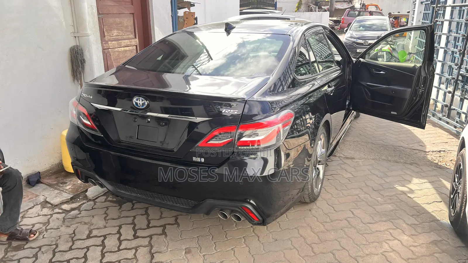 Toyota Crown 2020 Black