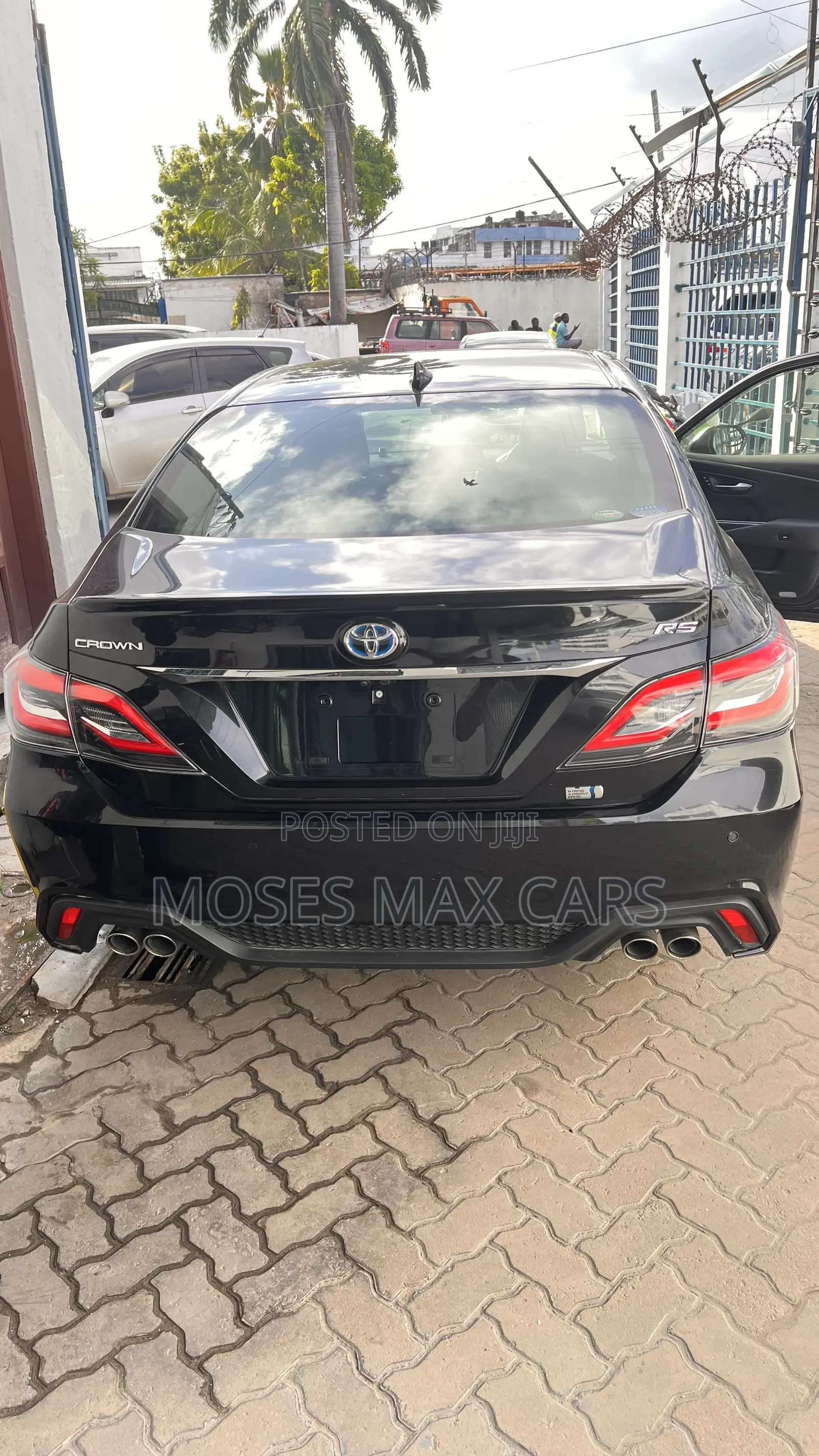 Toyota Crown 2020 Black