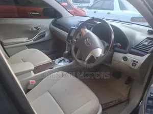 Toyota Premio 2012 Blue