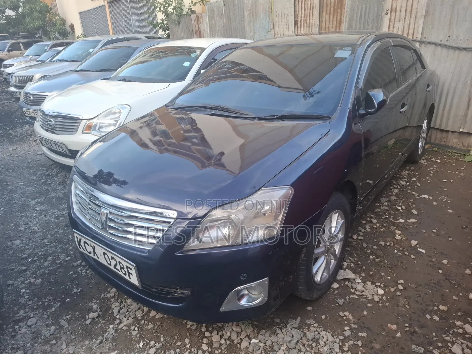 Toyota Premio 2012 Blue