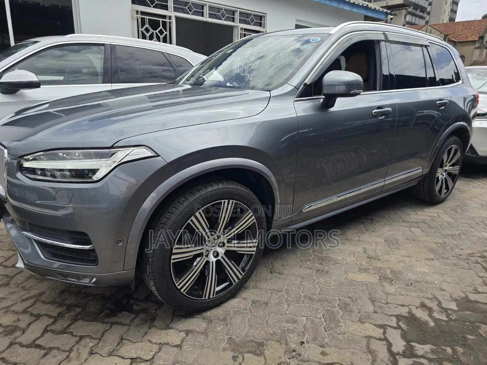 Volvo XC90 2023 Silver