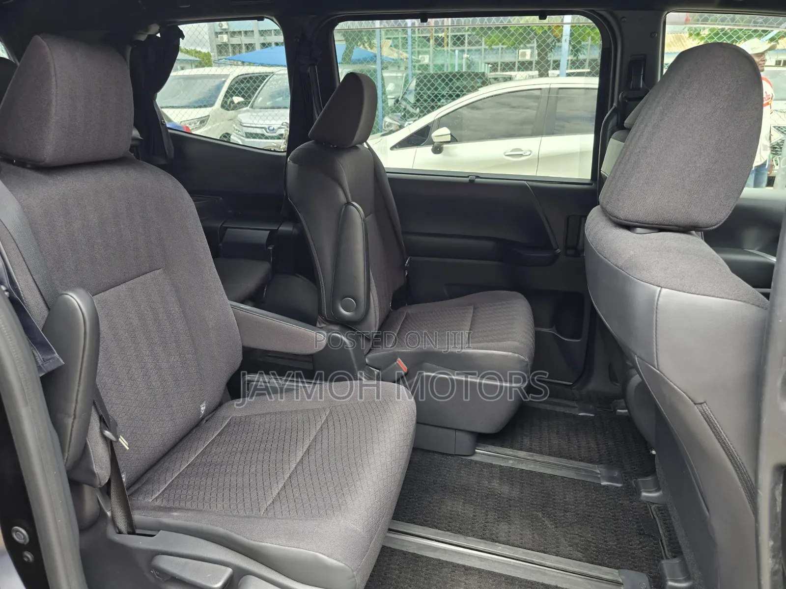 Toyota Noah 2022 Black