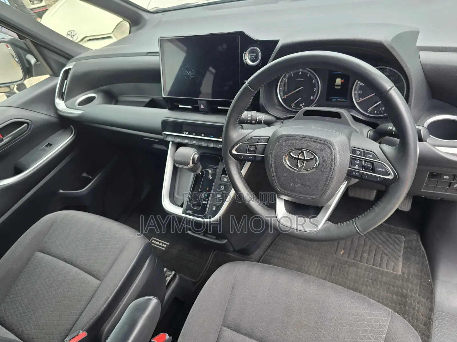 Toyota Noah 2022 Black