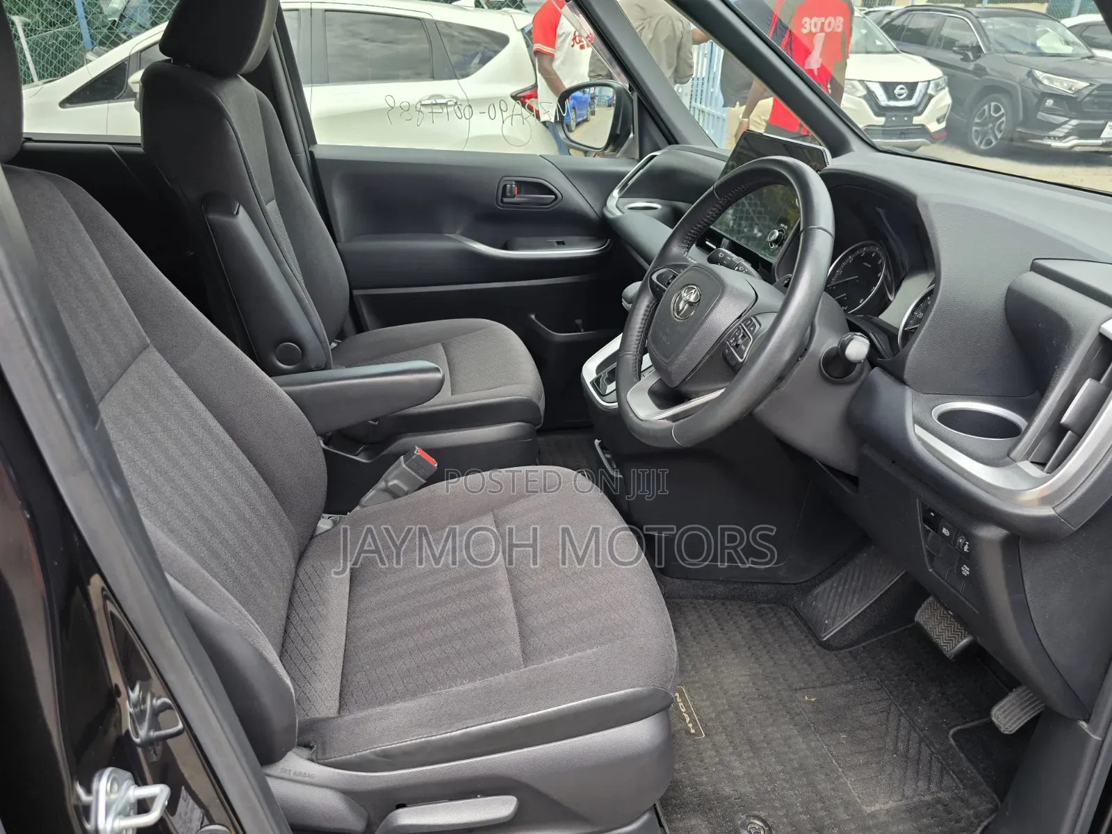 Toyota Noah 2022 Black
