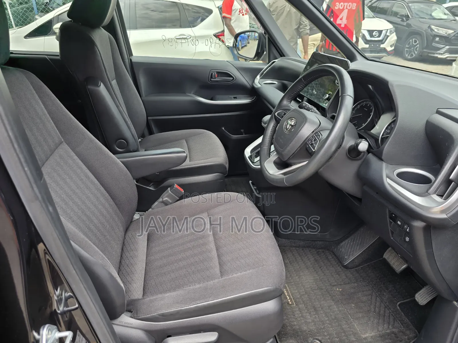 Toyota Noah 2022 Black