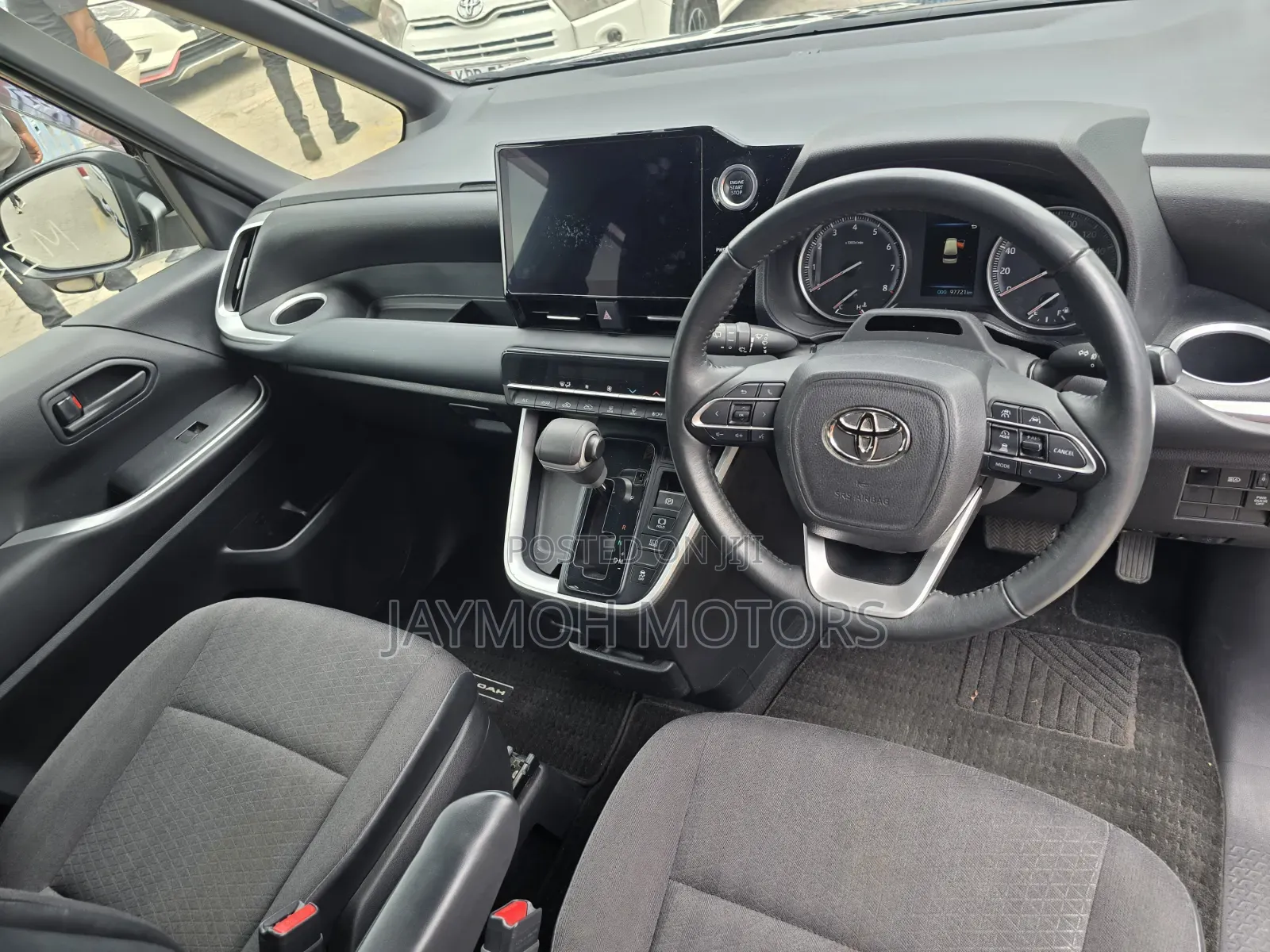 Toyota Noah 2022 Black