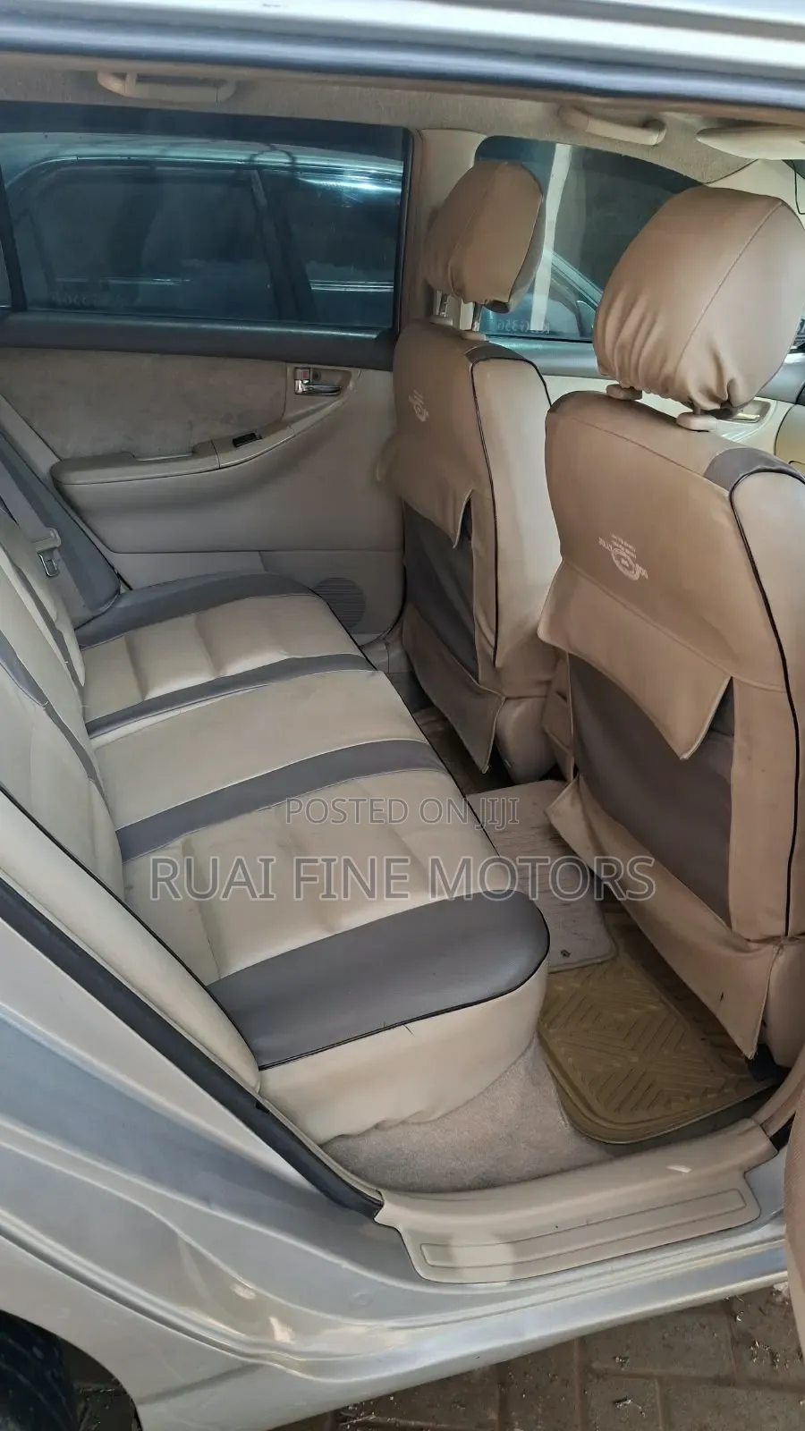 Toyota Corolla Fielder 2004 Silver