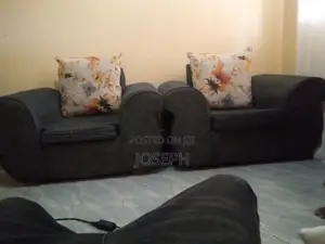 5 Seater Sofa Sets,Neat,Very Good Condition