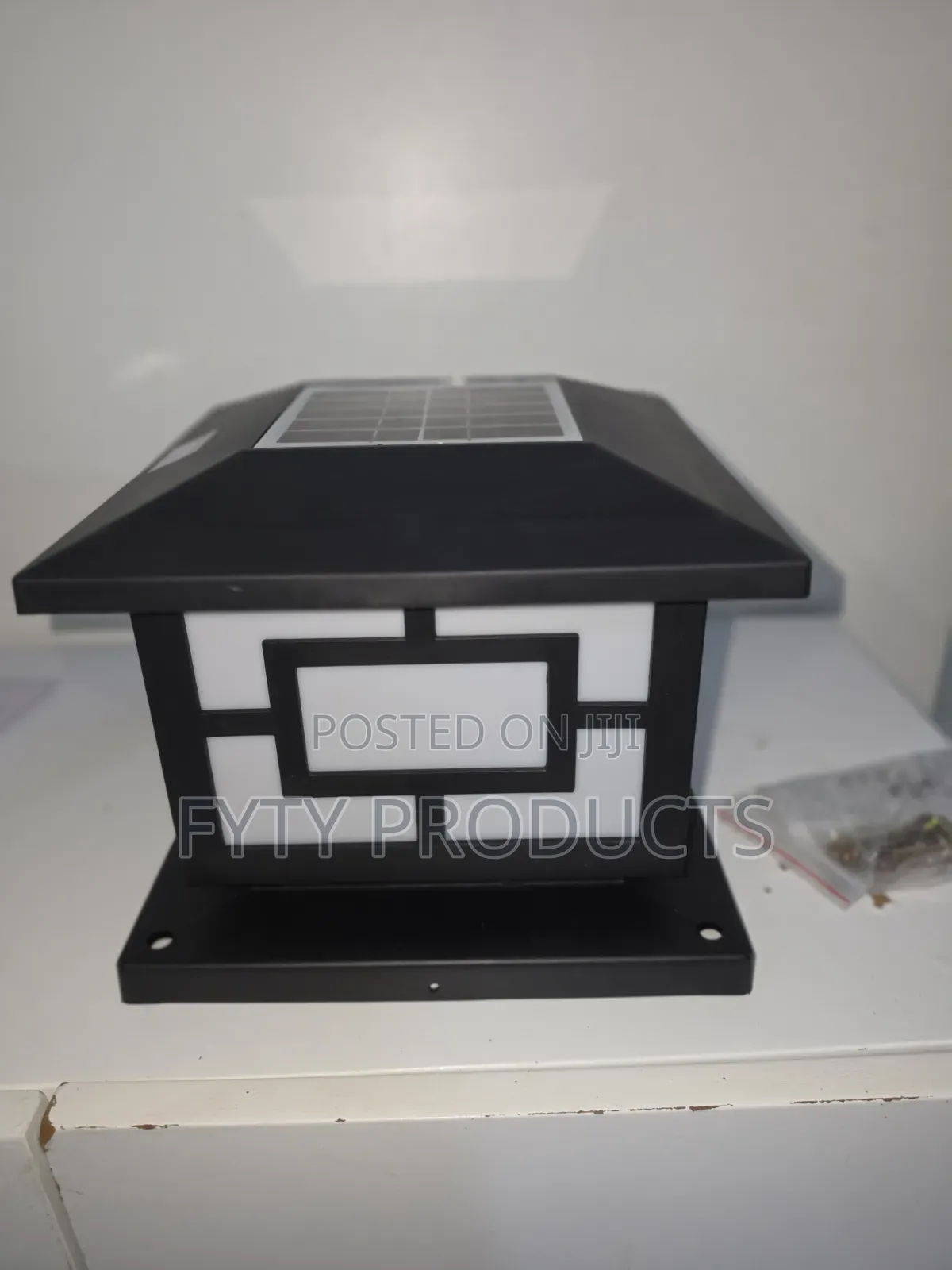 Solar Pillar Light