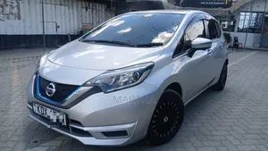 Nissan Note 2018 Gray