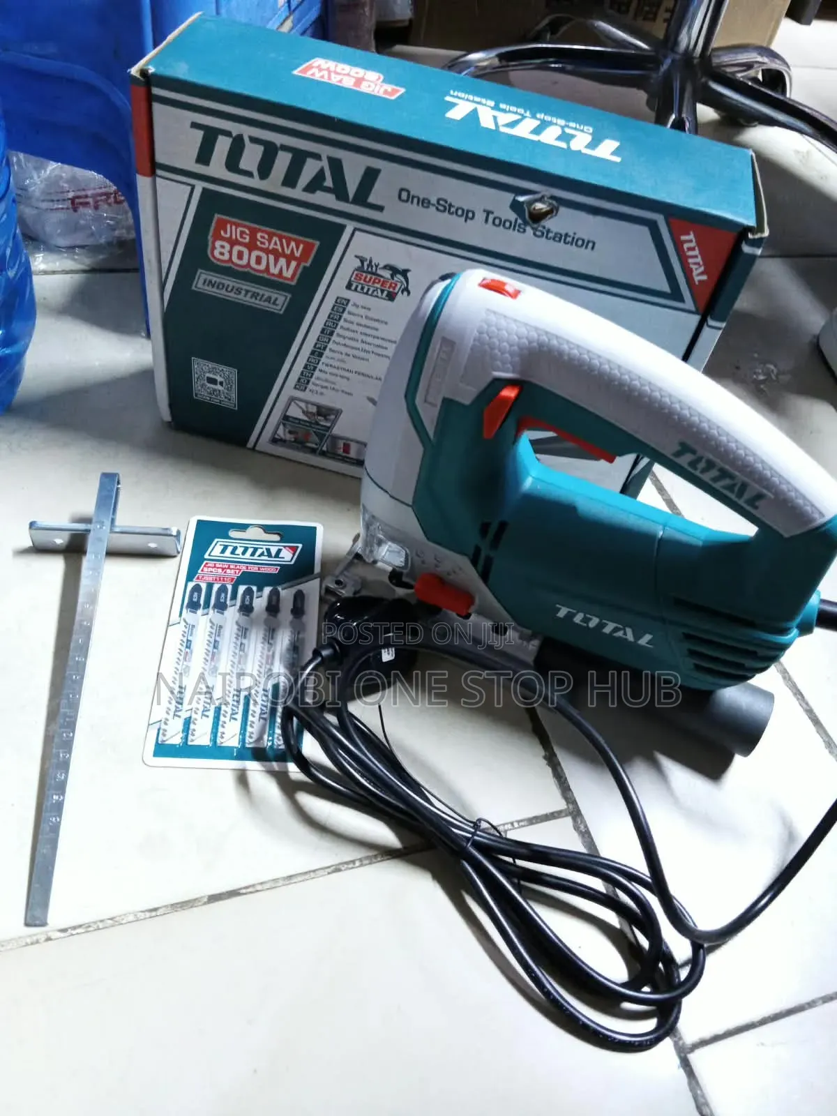 Total 800w Jigsaw