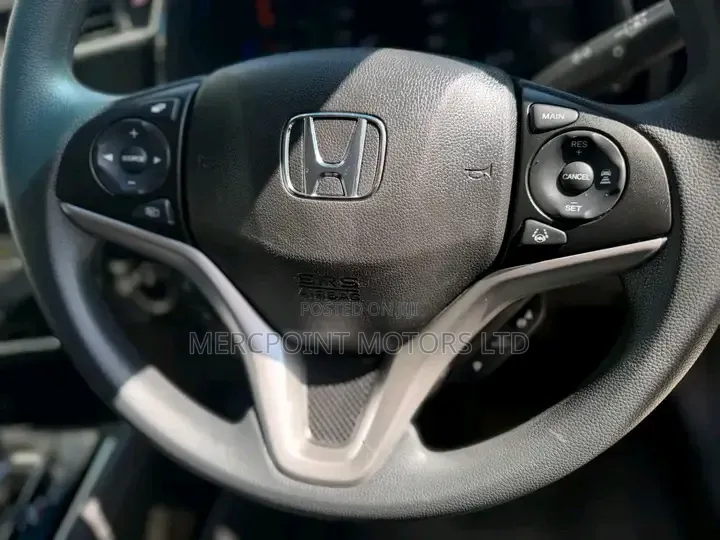 Honda Fit 2020 Silver