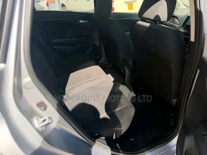 Honda Fit 2020 Silver
