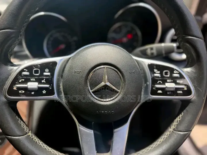 Mercedes-Benz C200 2020 Black