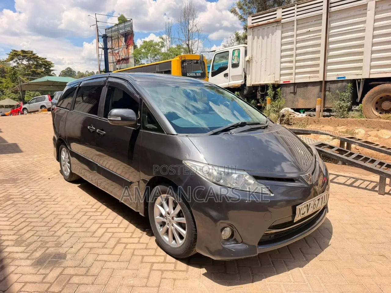 Toyota Estima 2012 Gray