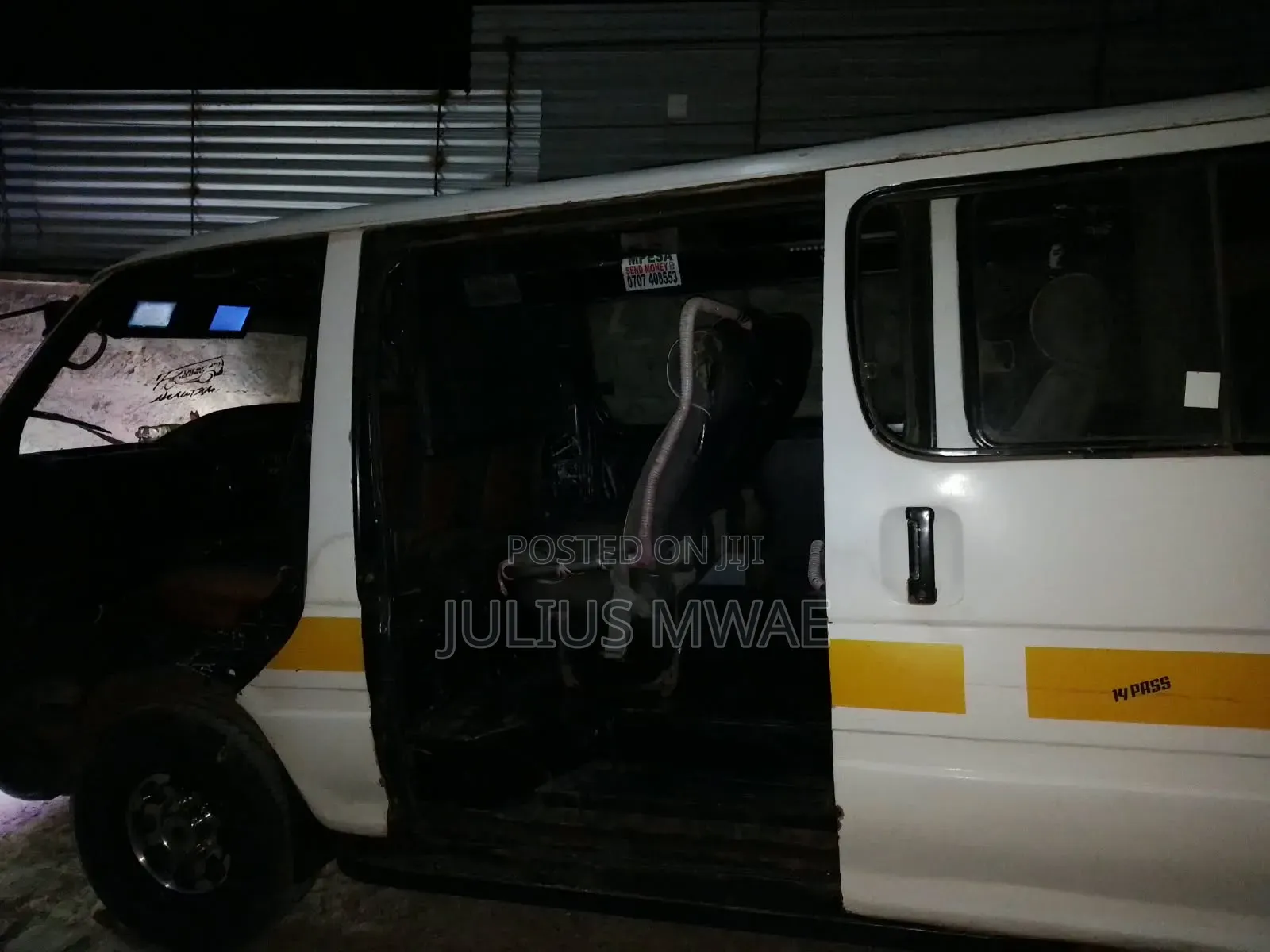 Toyota HiAce 2008 White