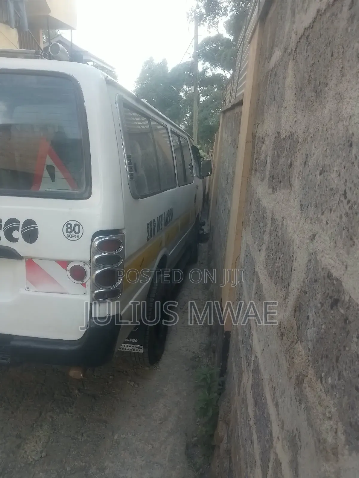 Toyota HiAce 2008 White