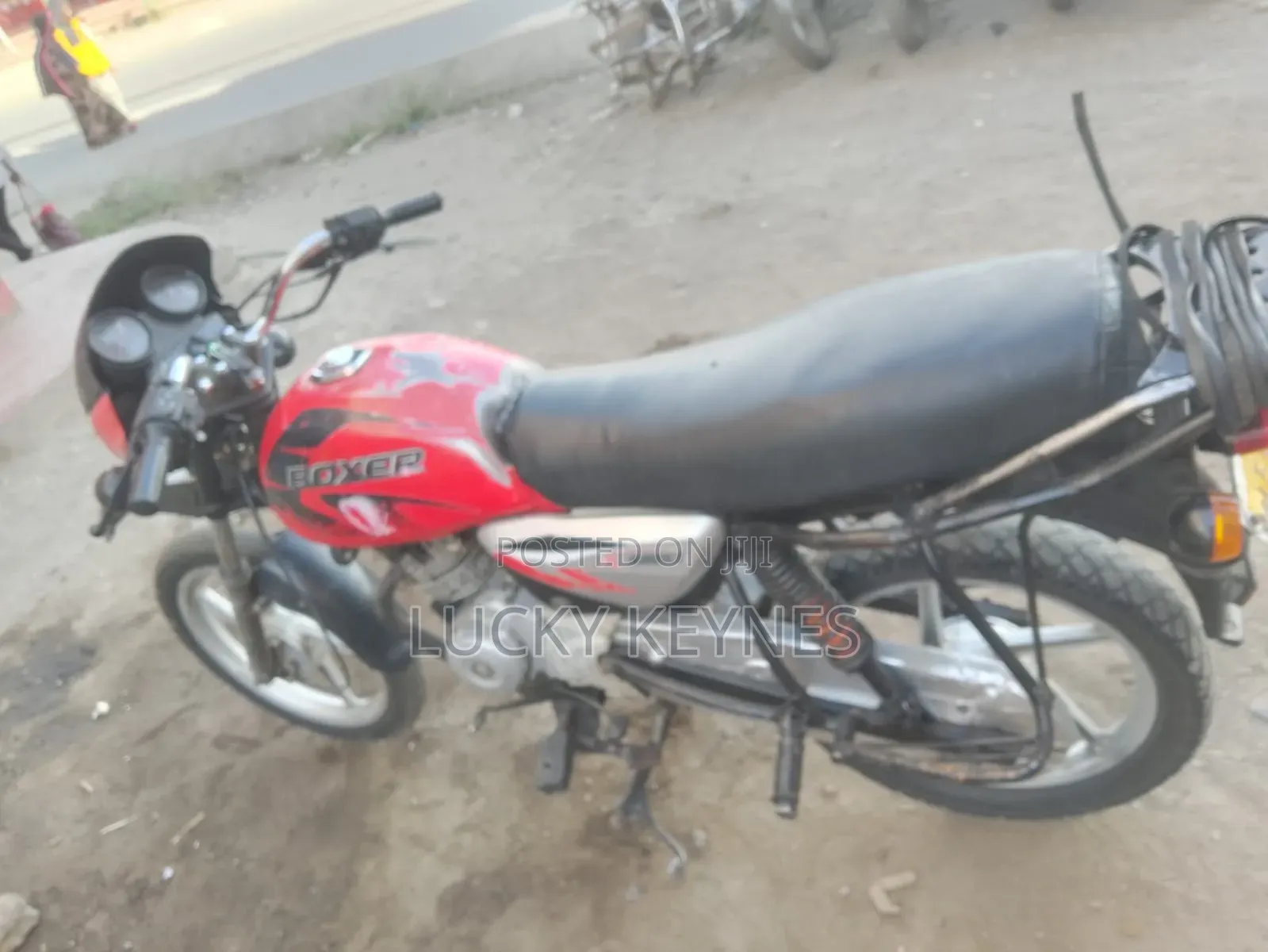 Bajaj Boxer 125 2019 Red