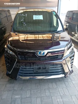 Toyota Noah 2025