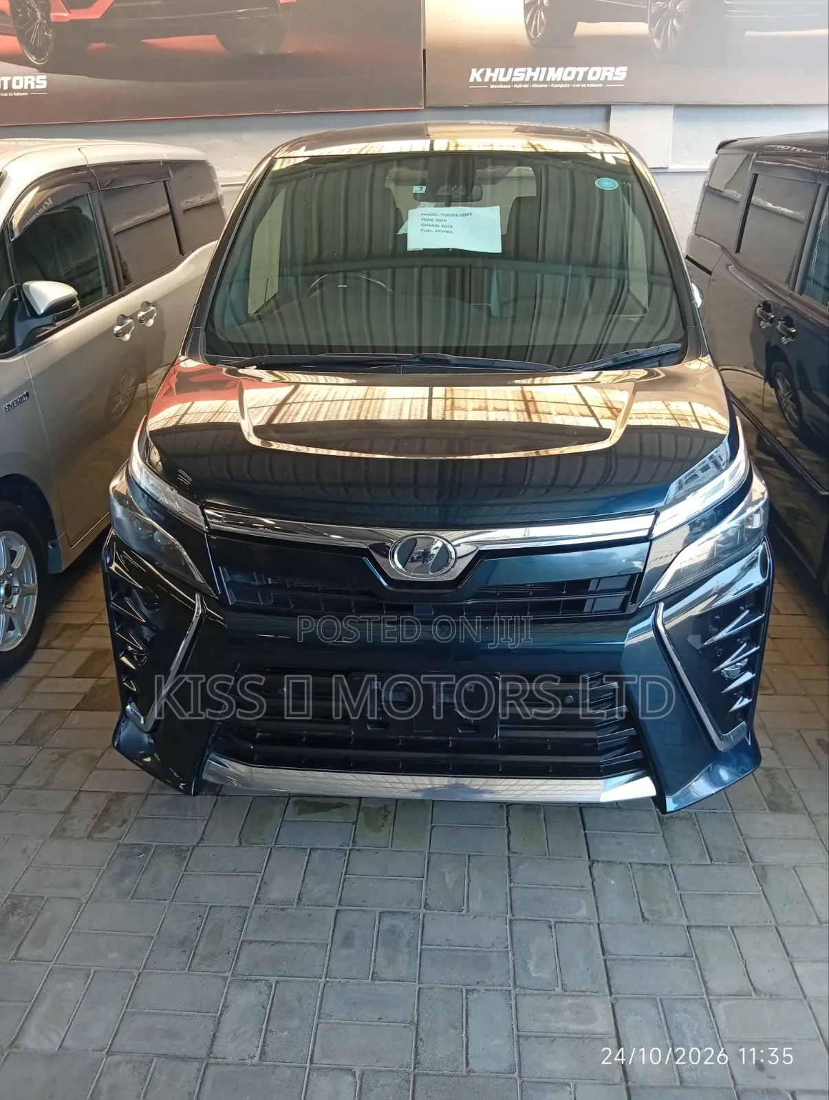 Toyota Noah 2025
