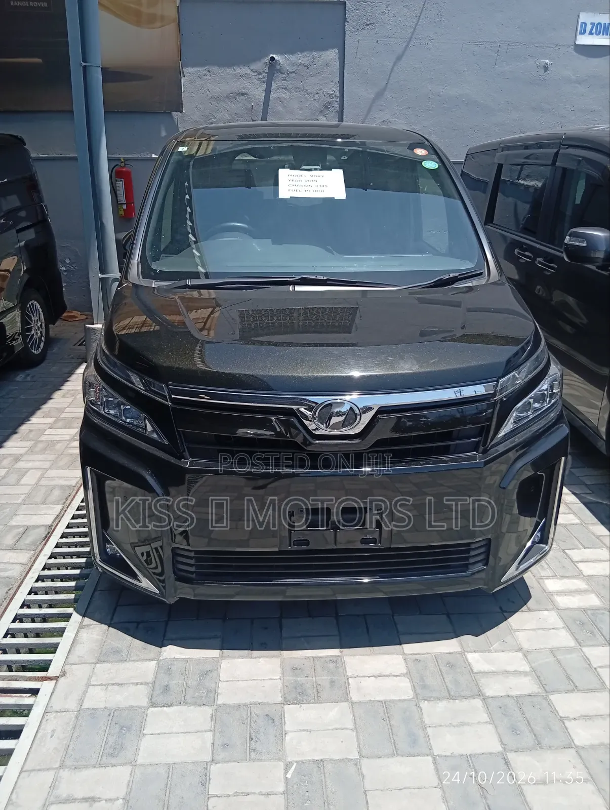 Toyota Noah 2025