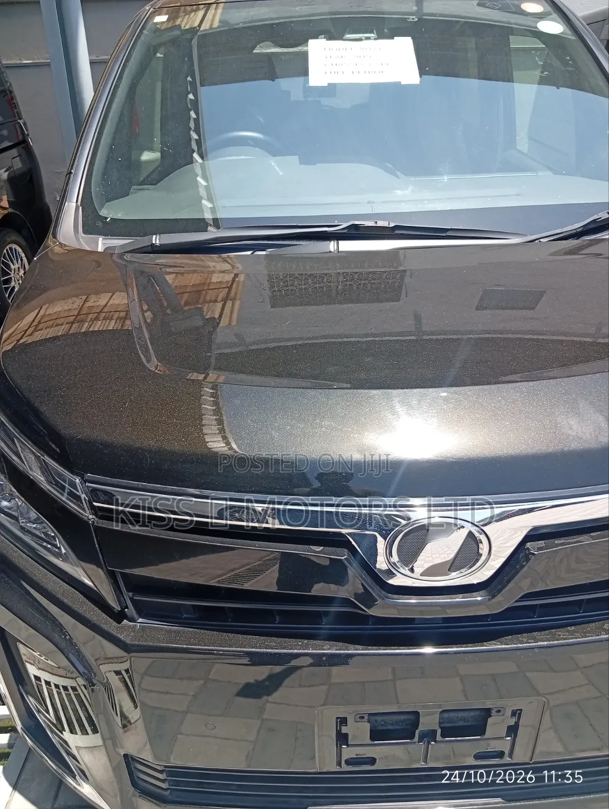 Toyota Noah 2025