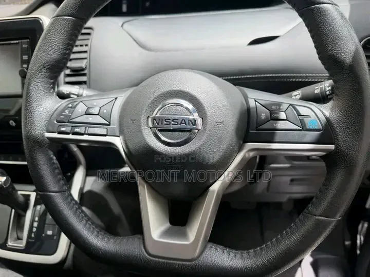 Nissan Serena 2020 Matt Black