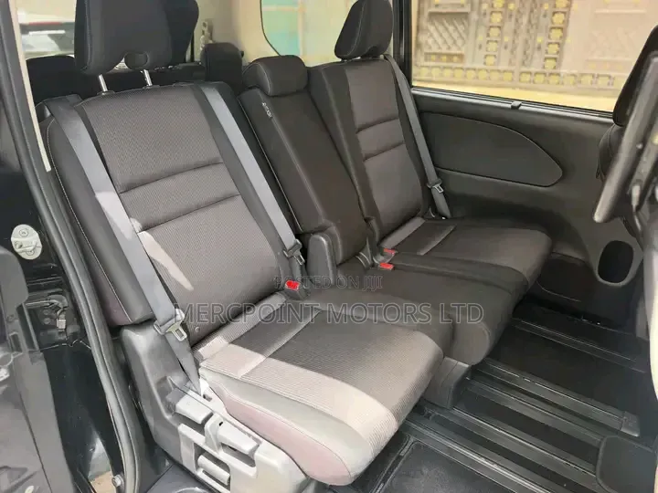 Nissan Serena 2020 Matt Black