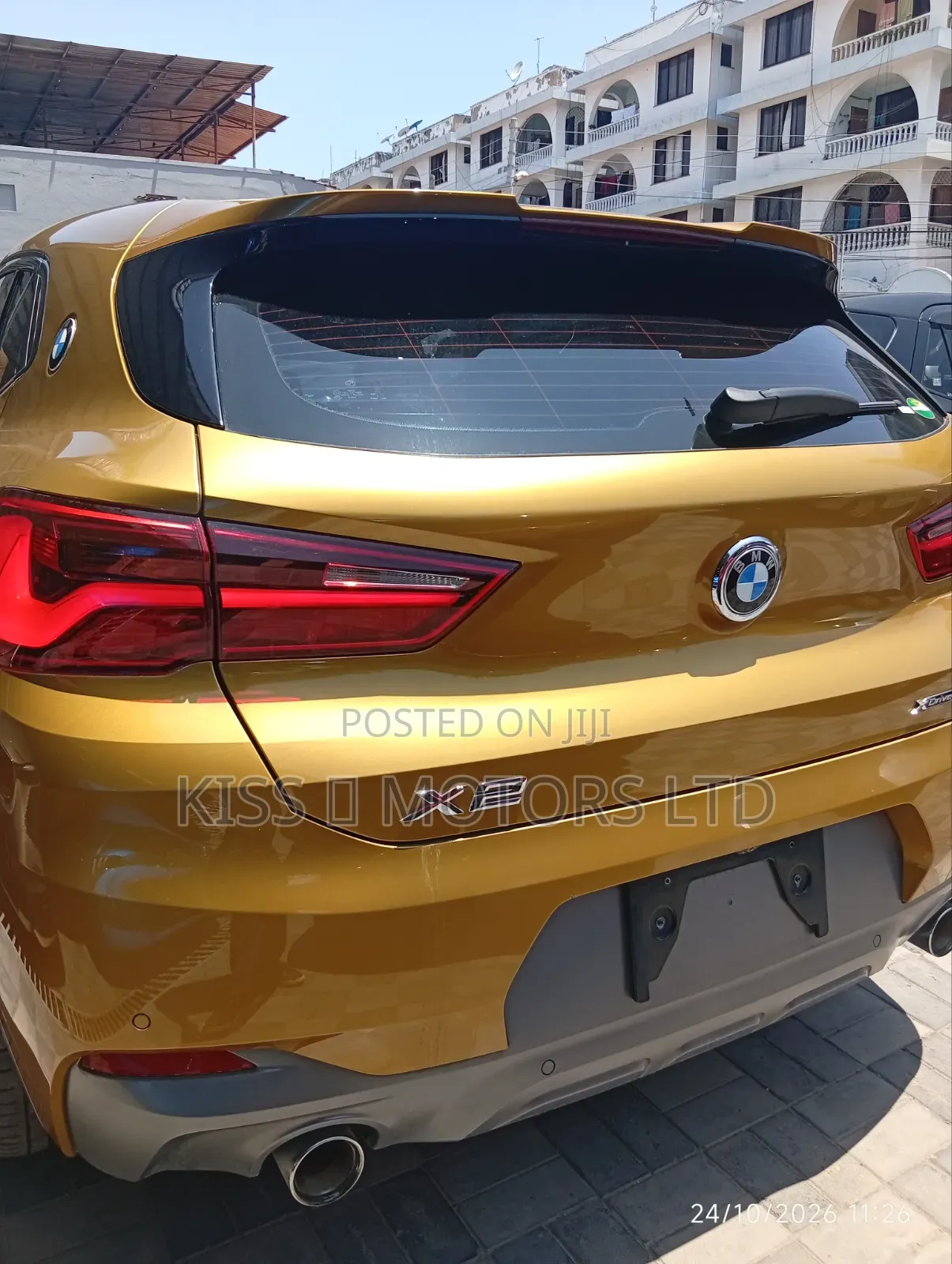 BMW X2 2025 Gold