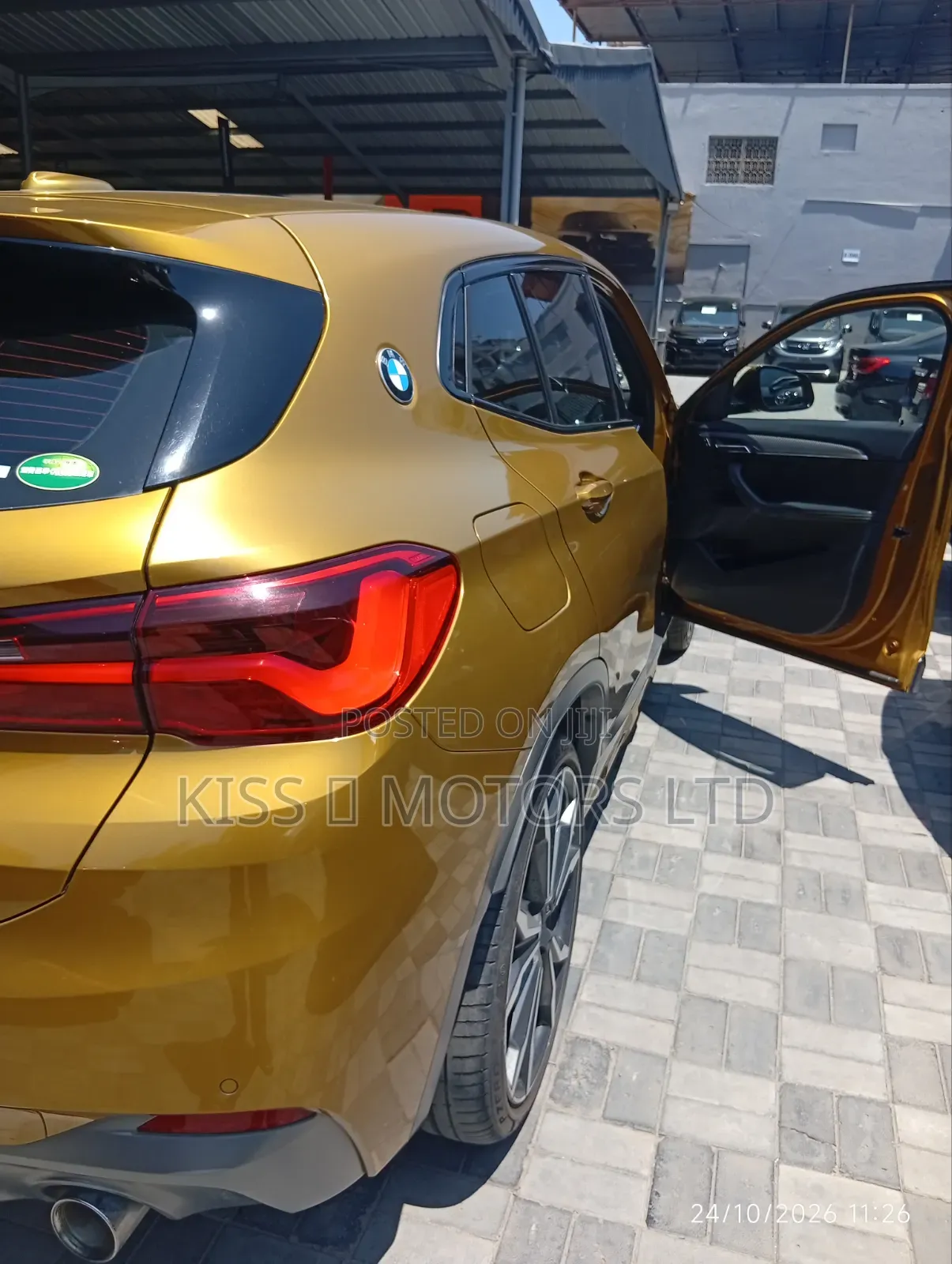 BMW X2 2025 Gold