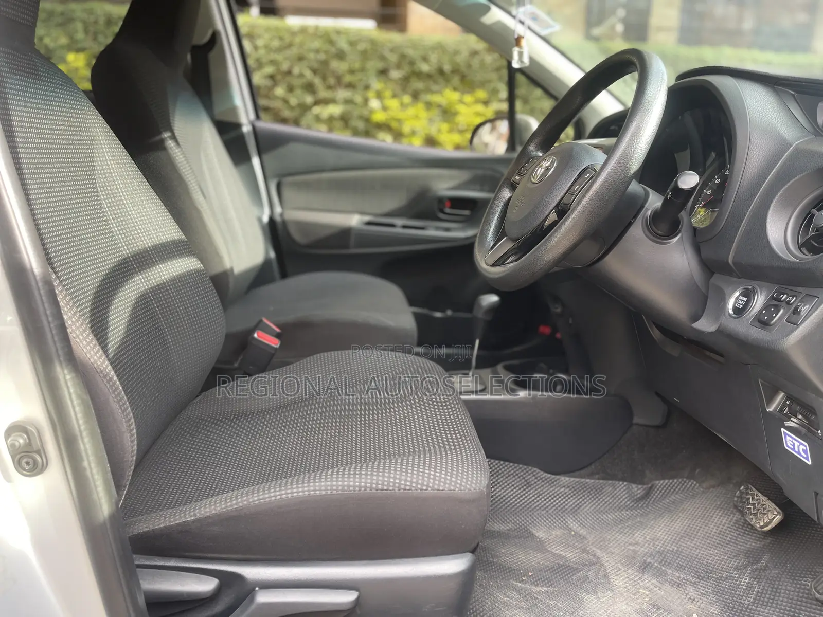 Toyota Vitz 2019 Gray
