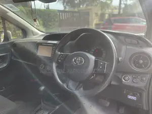 Toyota Vitz 2019 Gray