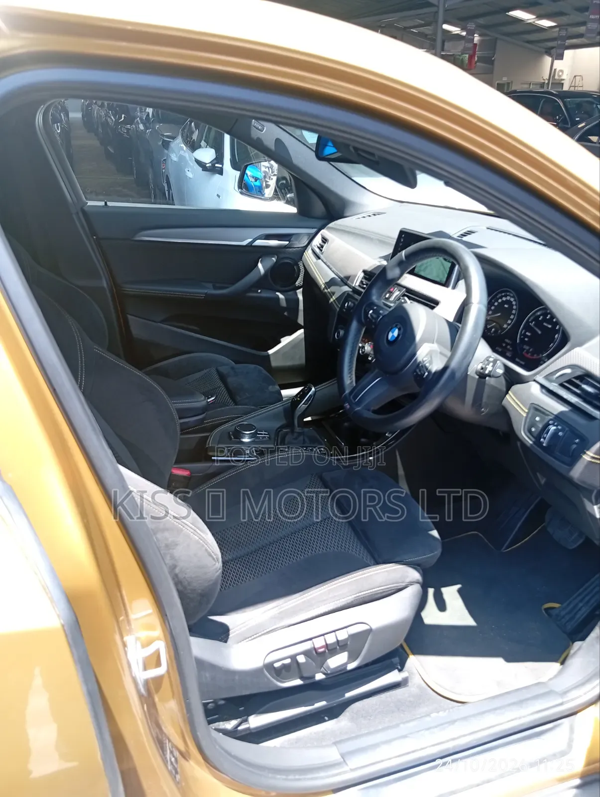 BMW X2 2025 Gold